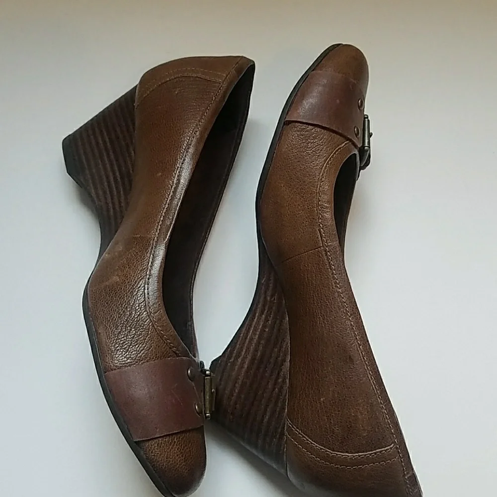 Clarks Brown Leather Wedge Pumps